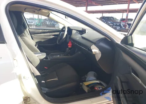 2020 Mazda Mazda3 from USA, damaged, VIN 3MZBPABL0LM139240